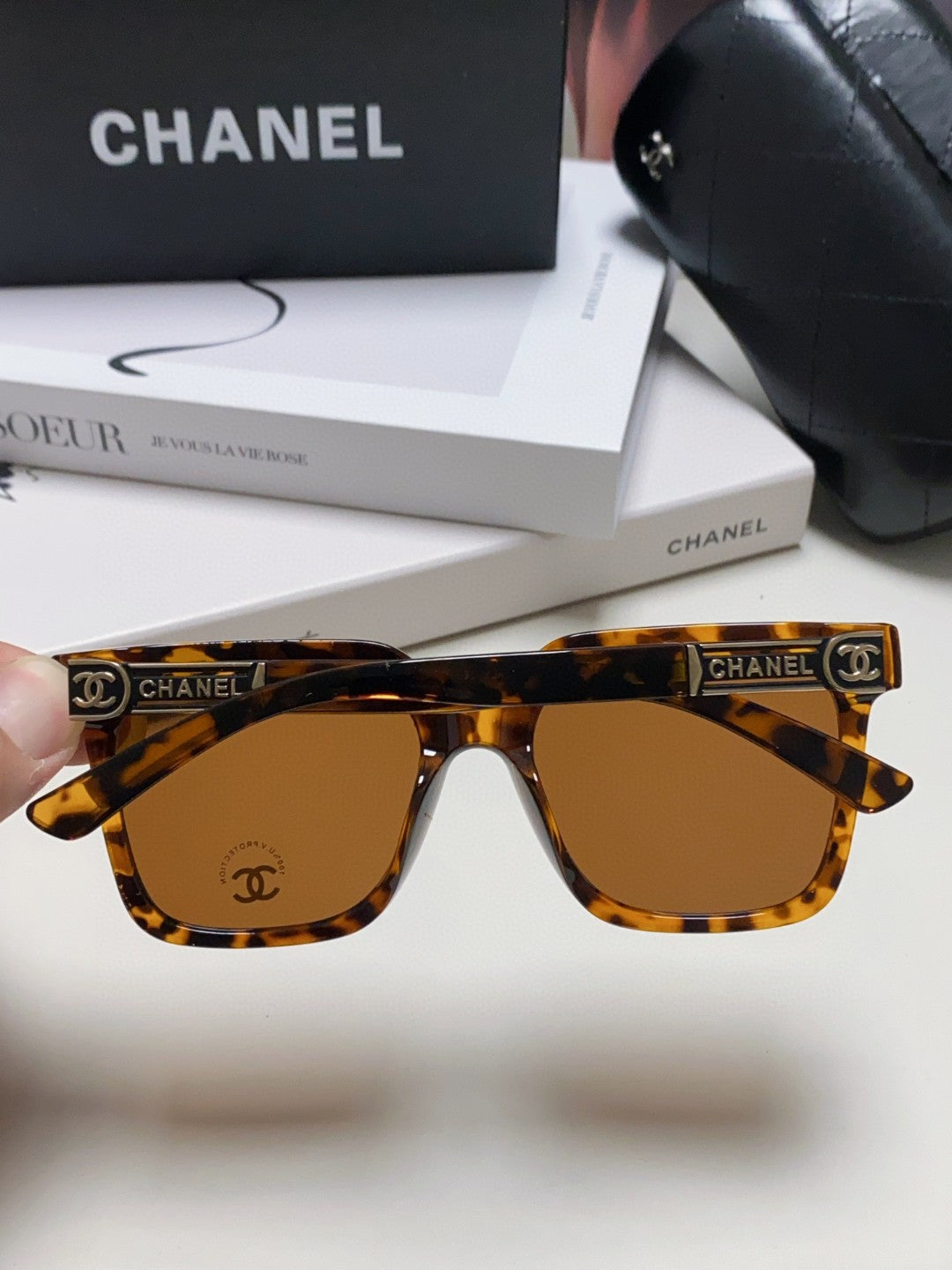 CHANEL 26S  ROUNDED SQUARE FRAME IN ACETATE 404624