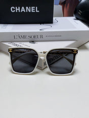 SQUARE SUNGLASSES 632885 IN WHITE ACETATE