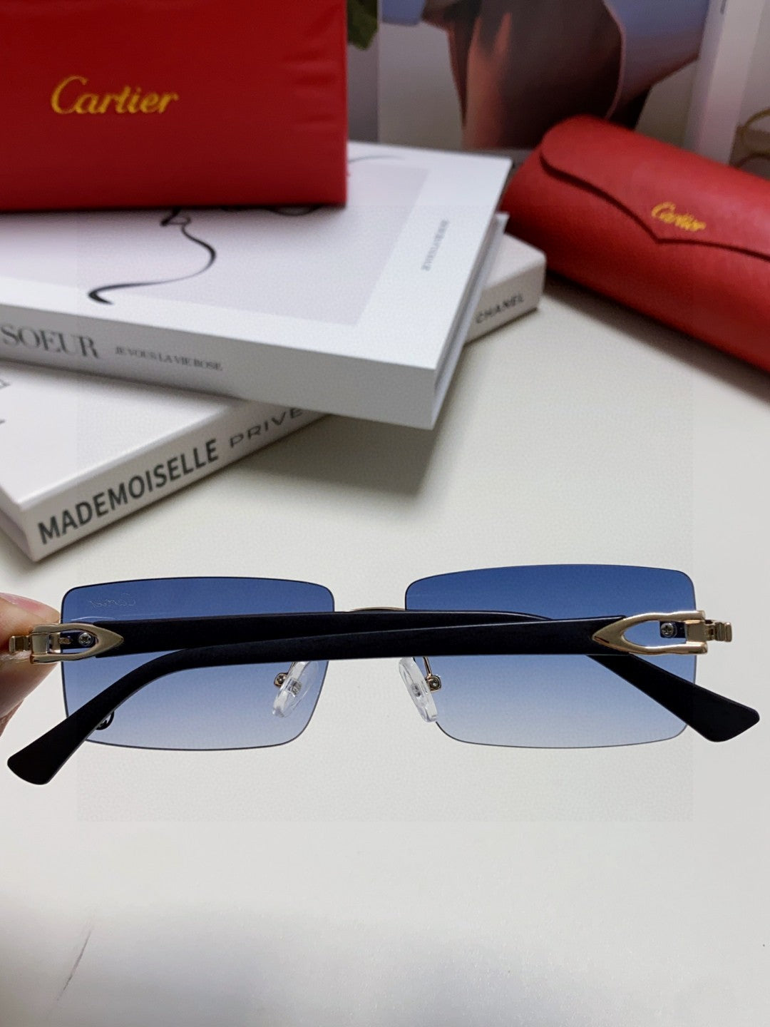 CARTIER 26S RIMLESS RECTANGULAR FRAME IN METAL 439510