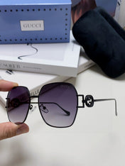 SQUARE FRAME SUNGLASSES 570217 IN METAL