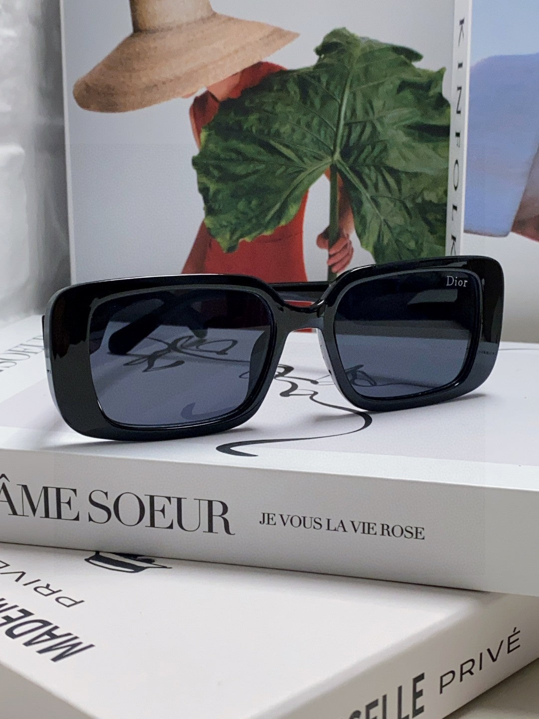 DIOR 26S RECTANGULAR FRAME IN BLACK ACETATE 422577