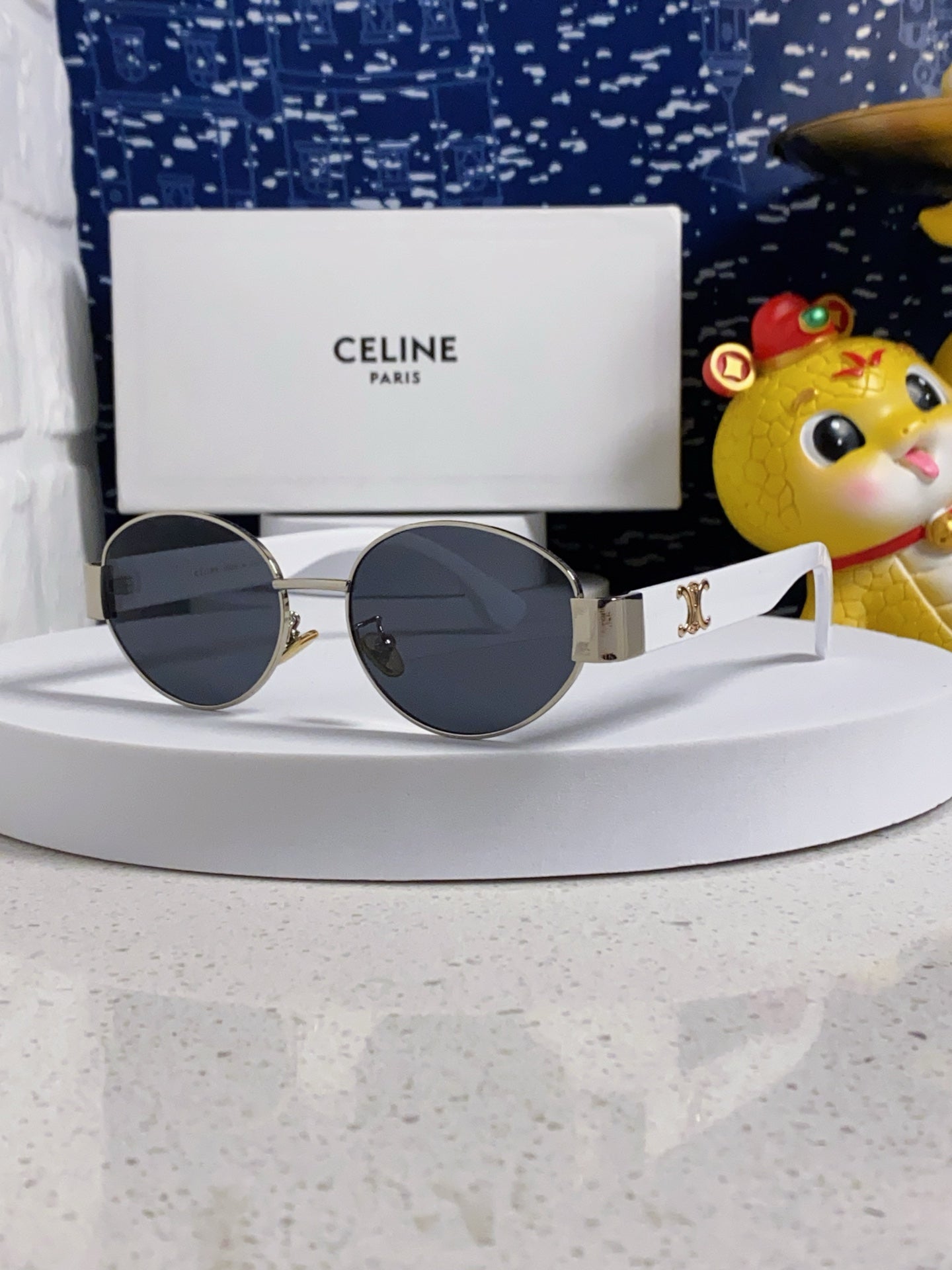 CELINE 26S SHIELD FRAME IN METAL 426338