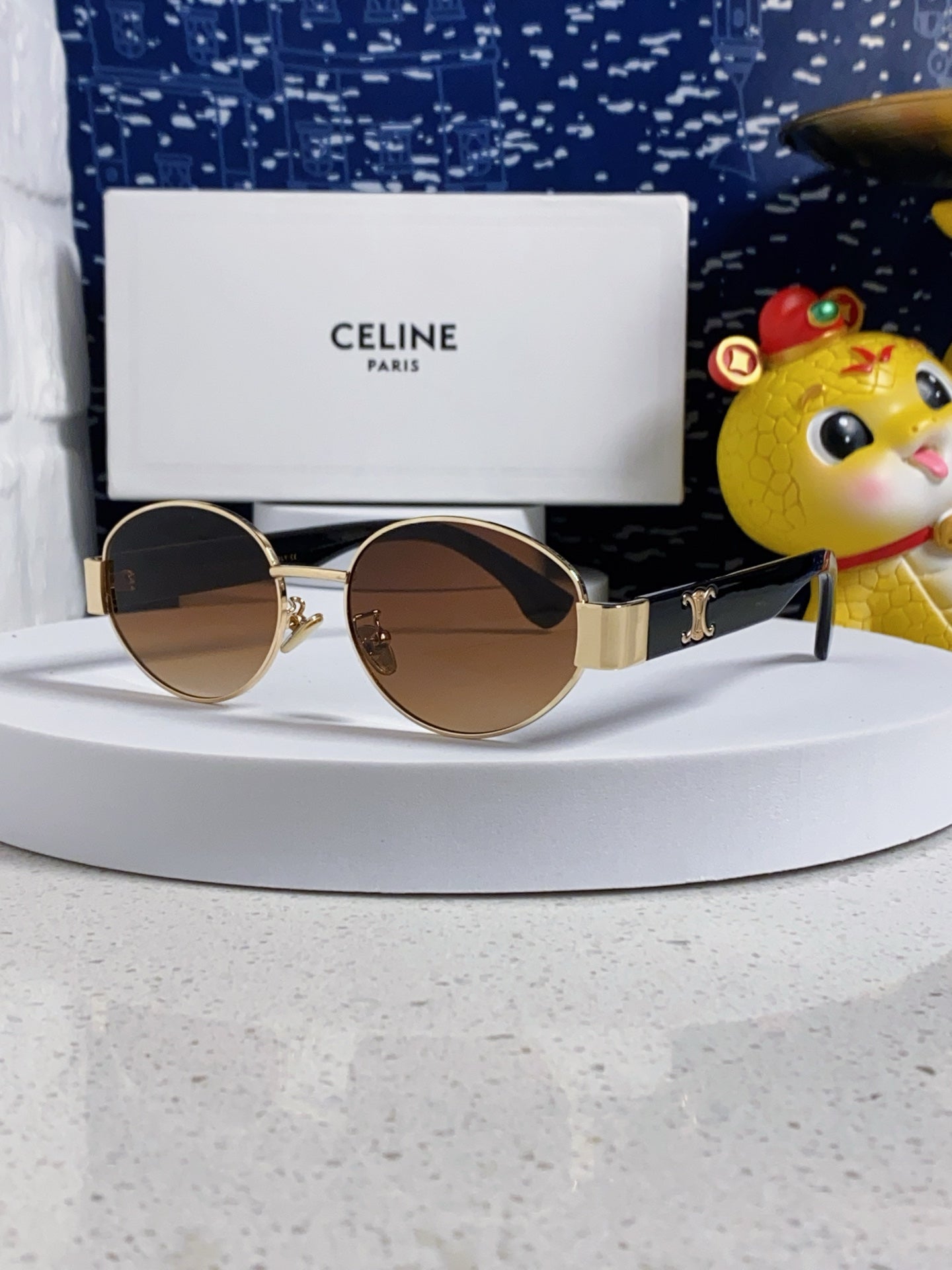 CELINE 26S SHIELD FRAME IN METAL 426339