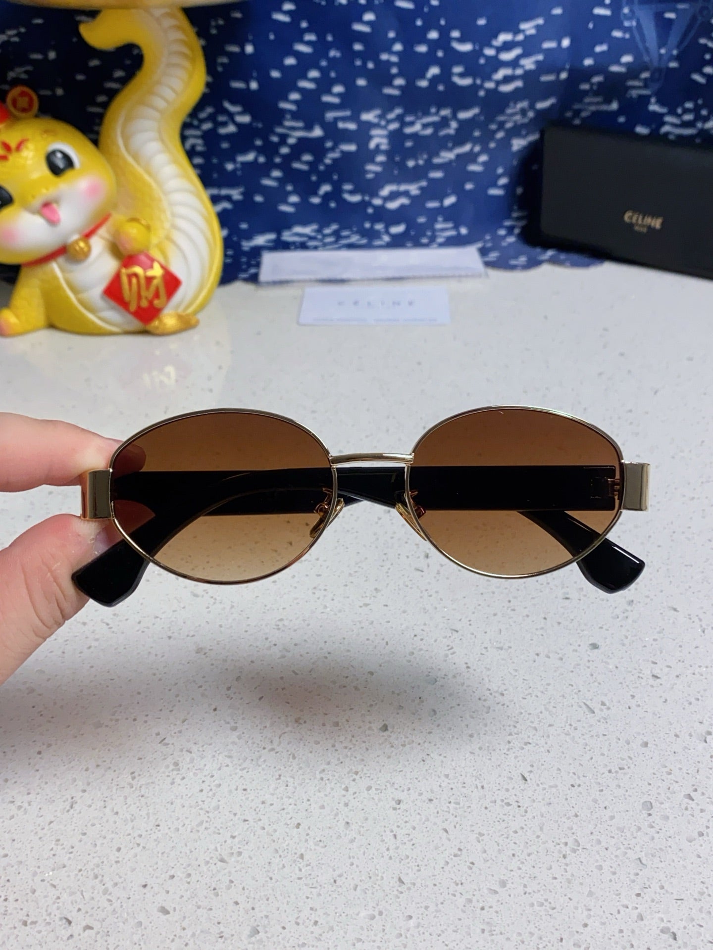 CELINE 26S SHIELD FRAME IN METAL 426339