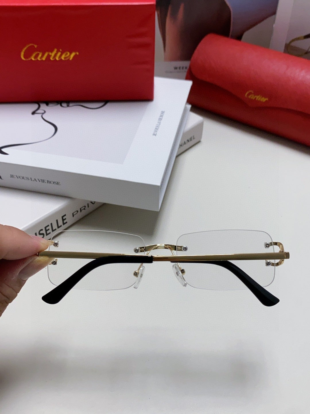 CARTIER 26S RECTANGULAR FRAME IN METAL 443356