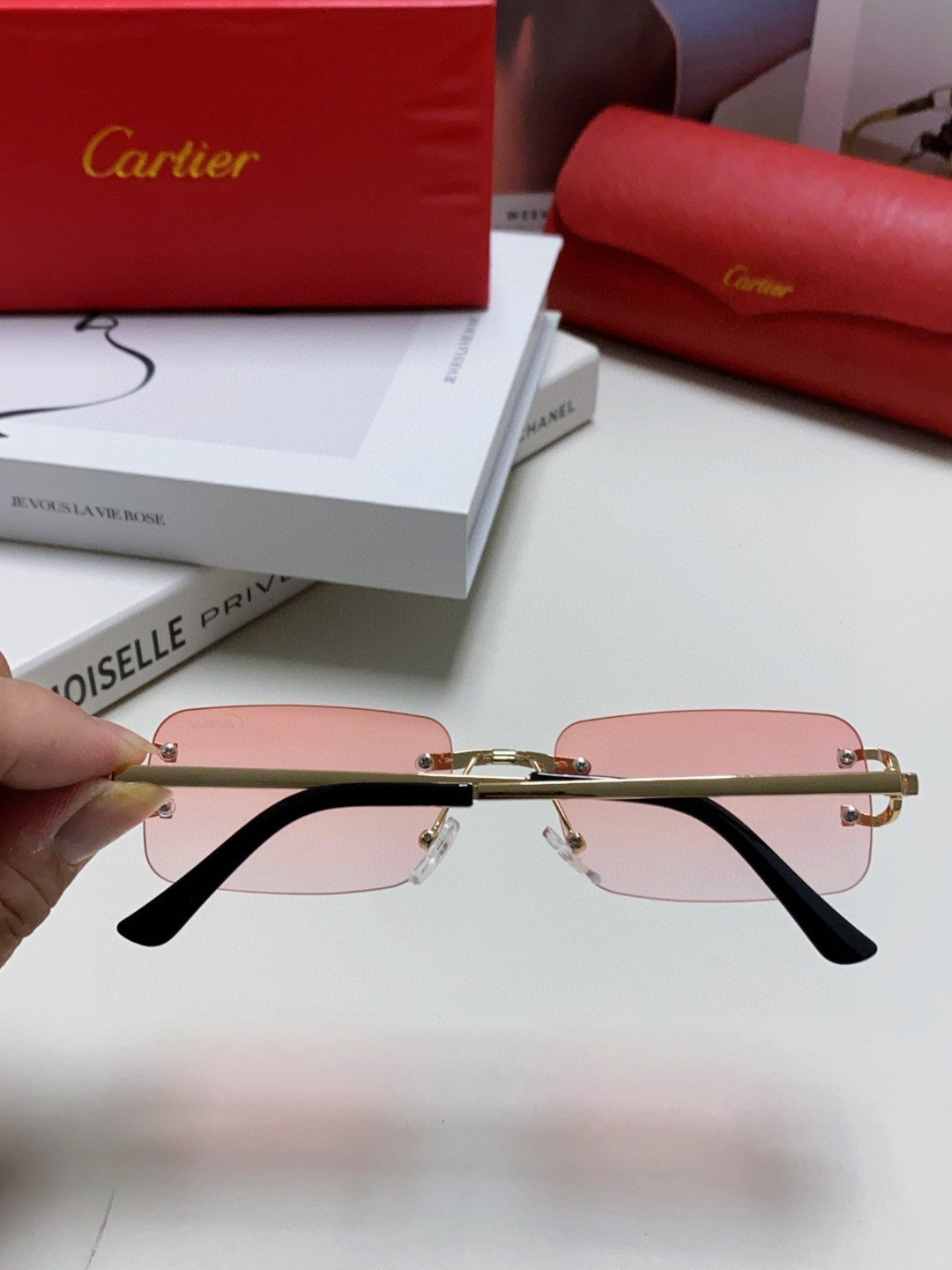 CARTIER 26S RECTANGULAR FRAME IN METAL 443357