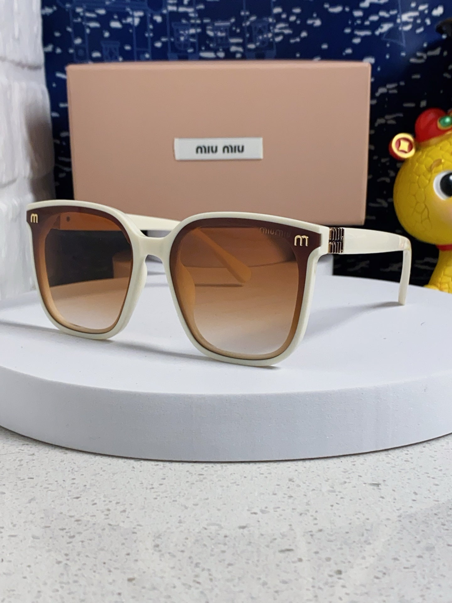 MIUMIU 26S SQUARE FRAME IN ACETATE 438006
