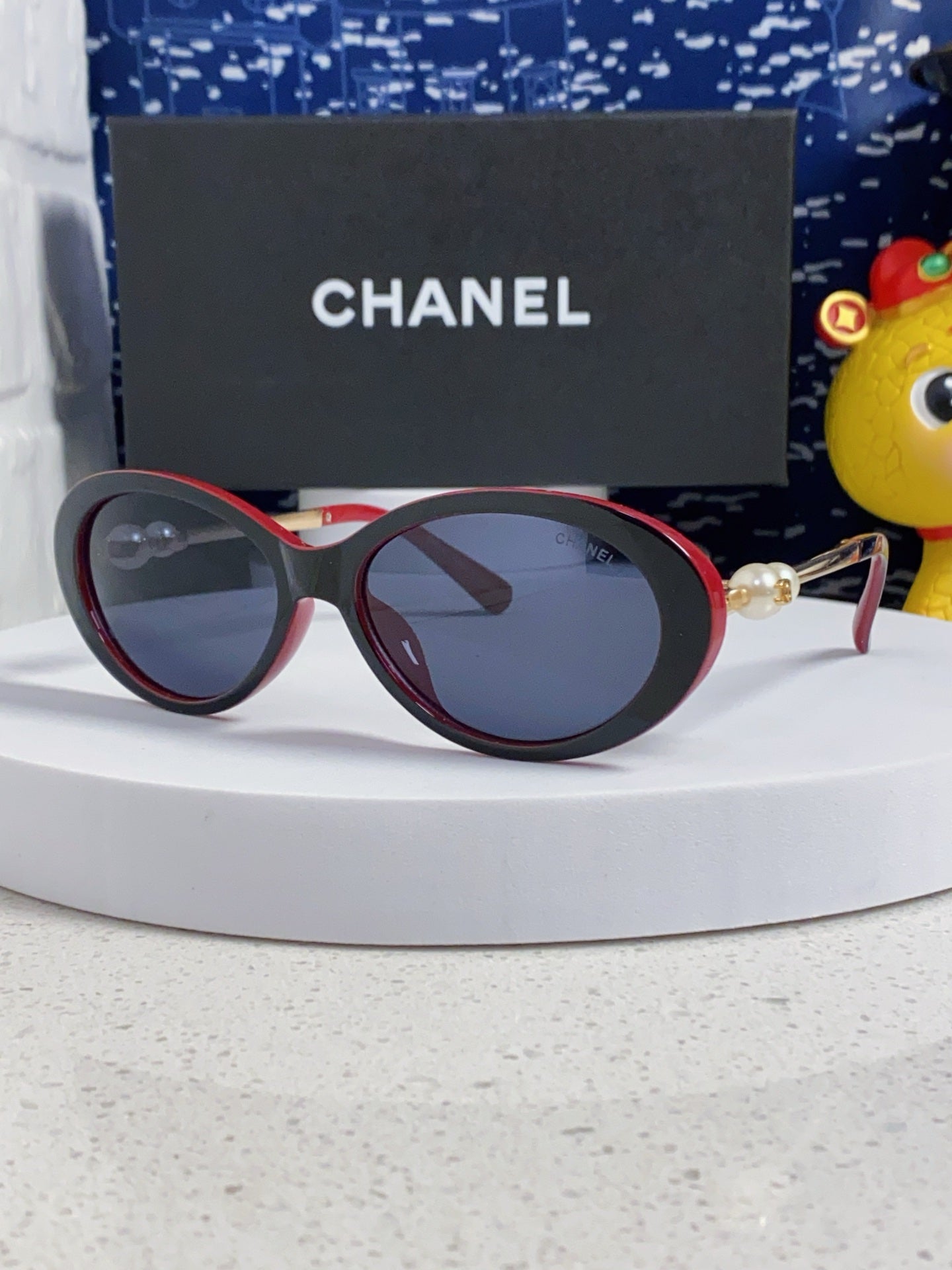 CHANEL 26S OVAL FRAME IN ACETATE 413425