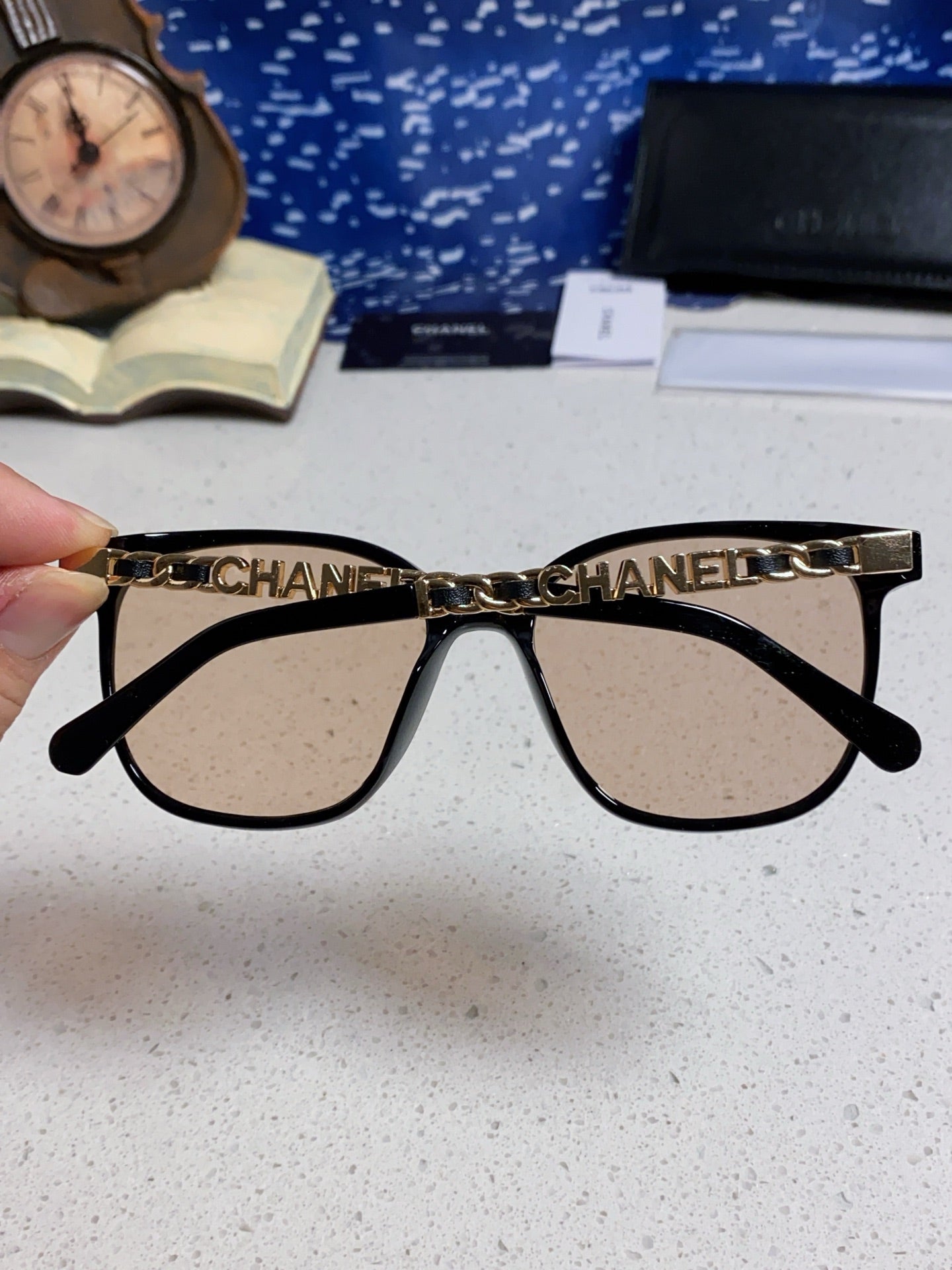 CHANEL 26S SQUARE FRAME IN ACETATE 403121