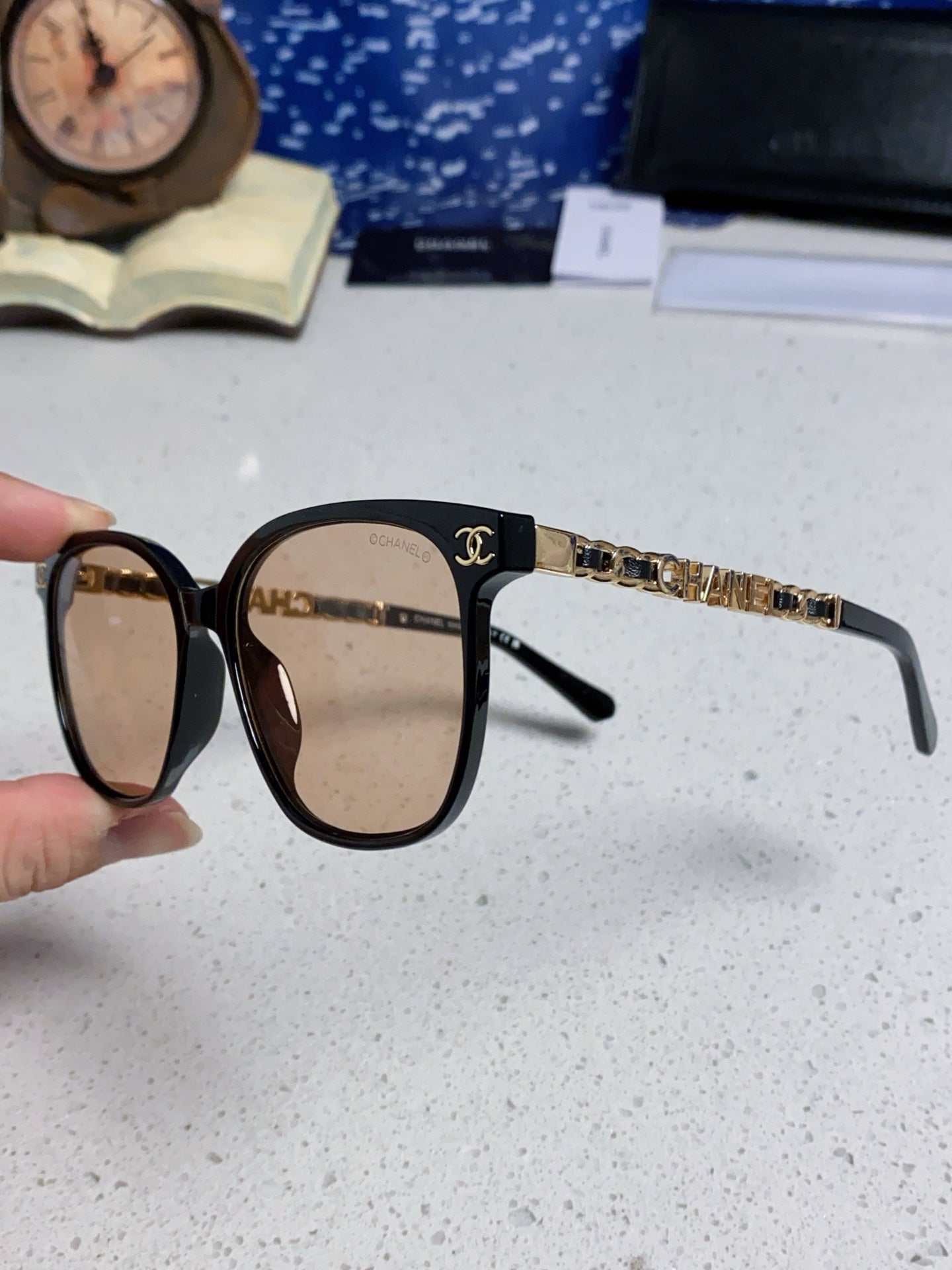 CHANEL 26S SQUARE FRAME IN ACETATE 403121
