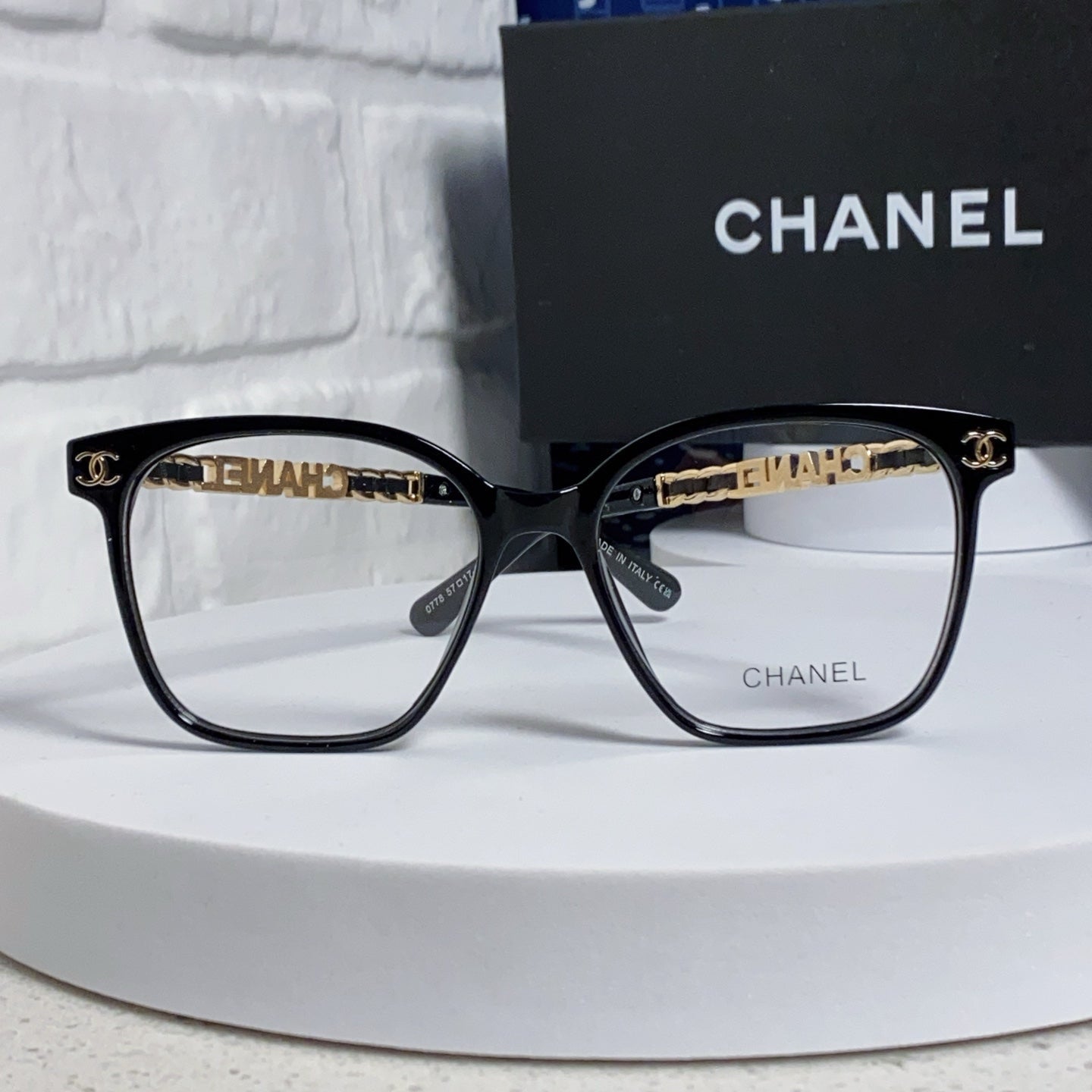 CHANEL 26S SQUARE FRAME IN ACETATE 403123