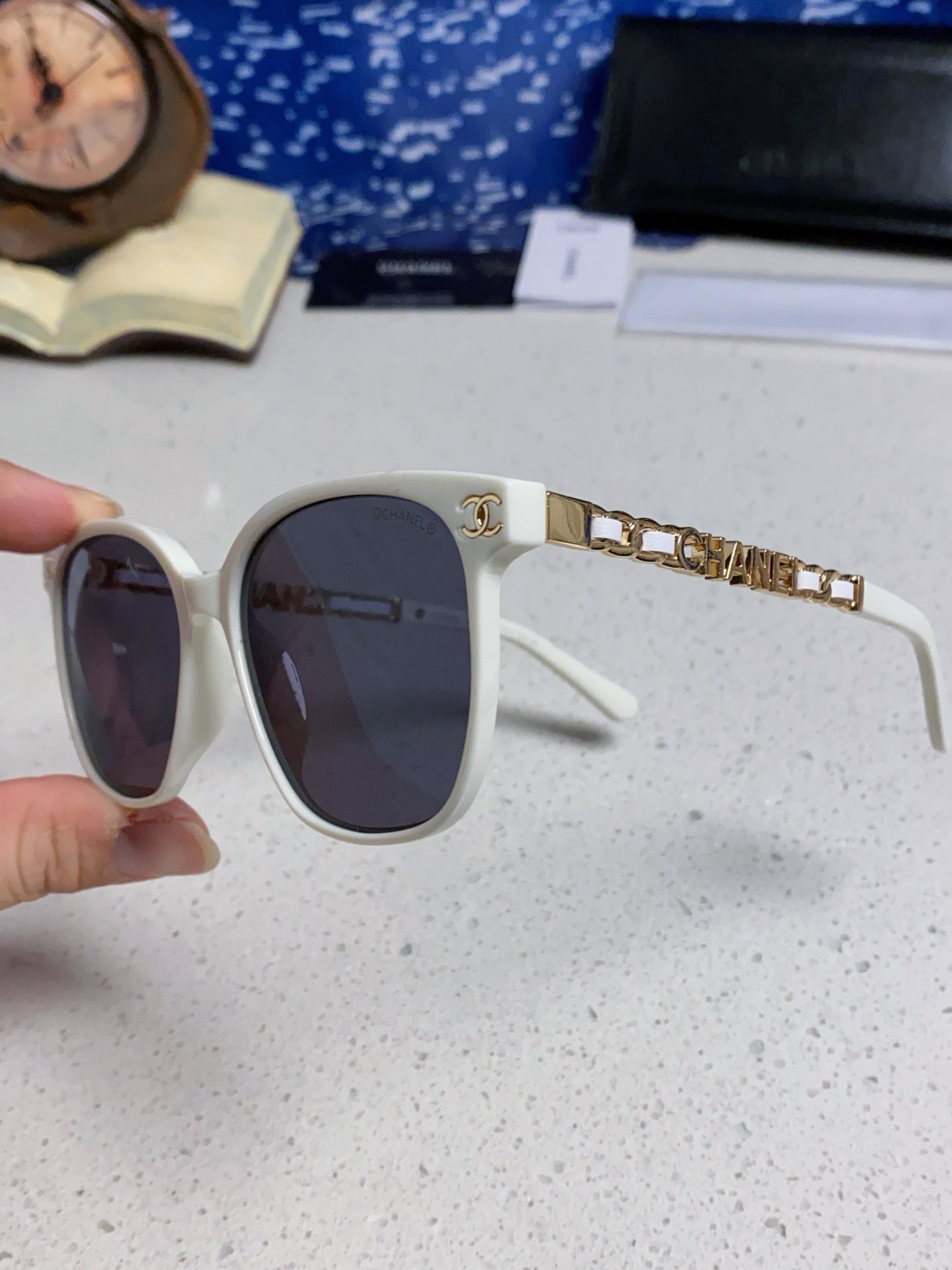 CHANEL 26S SQUARE FRAME IN ACETATE 403124