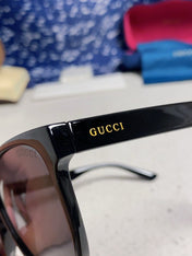 GUCCI 26S SQUARE FRAME IN ACETATE 424600