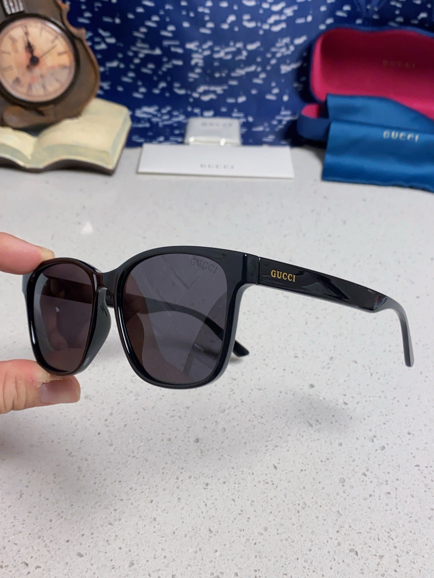 GUCCI 26S SQUARE FRAME IN ACETATE 424600