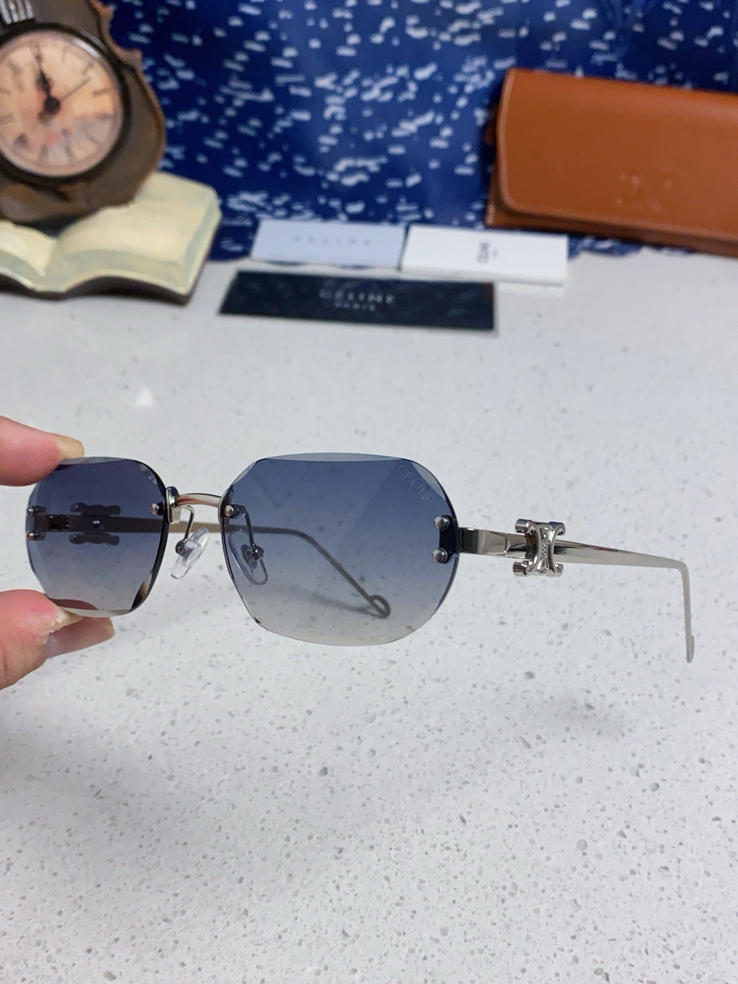 CELINE 26S SHIELD FRAME IN METAL 426362