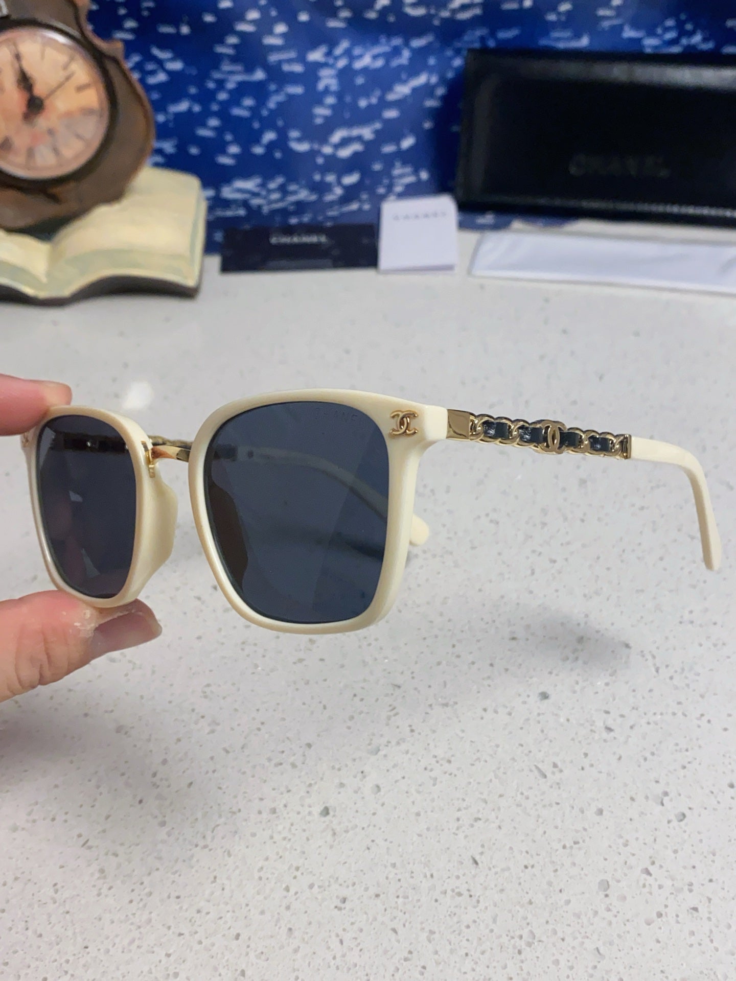 CHANEL 26S SQUARE FRAMES IN ACETATE 399945