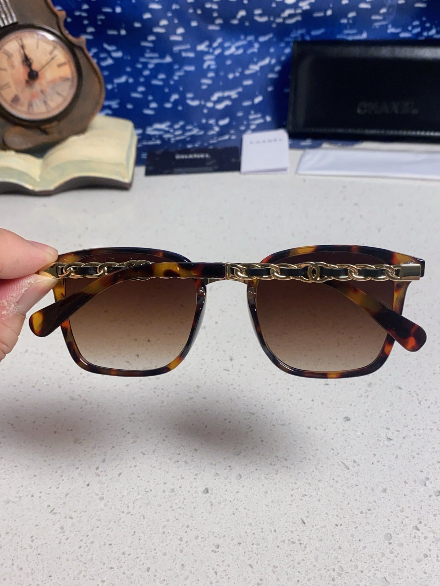CHANEL 26S SQUARE FRAMES IN ACETATE 399946