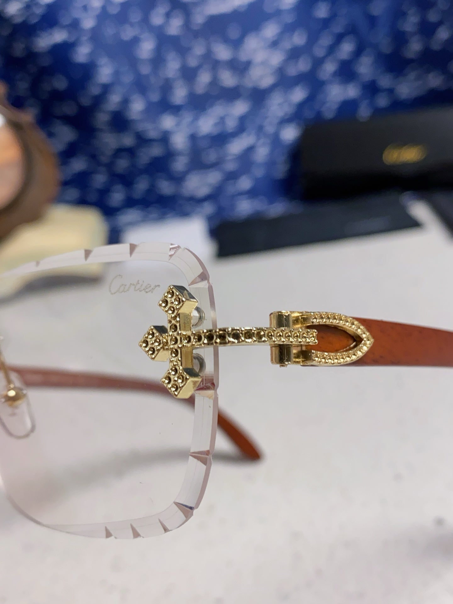CARTIER 26S RIMLESS RECTANGULAR FRAME IN METAL 436011
