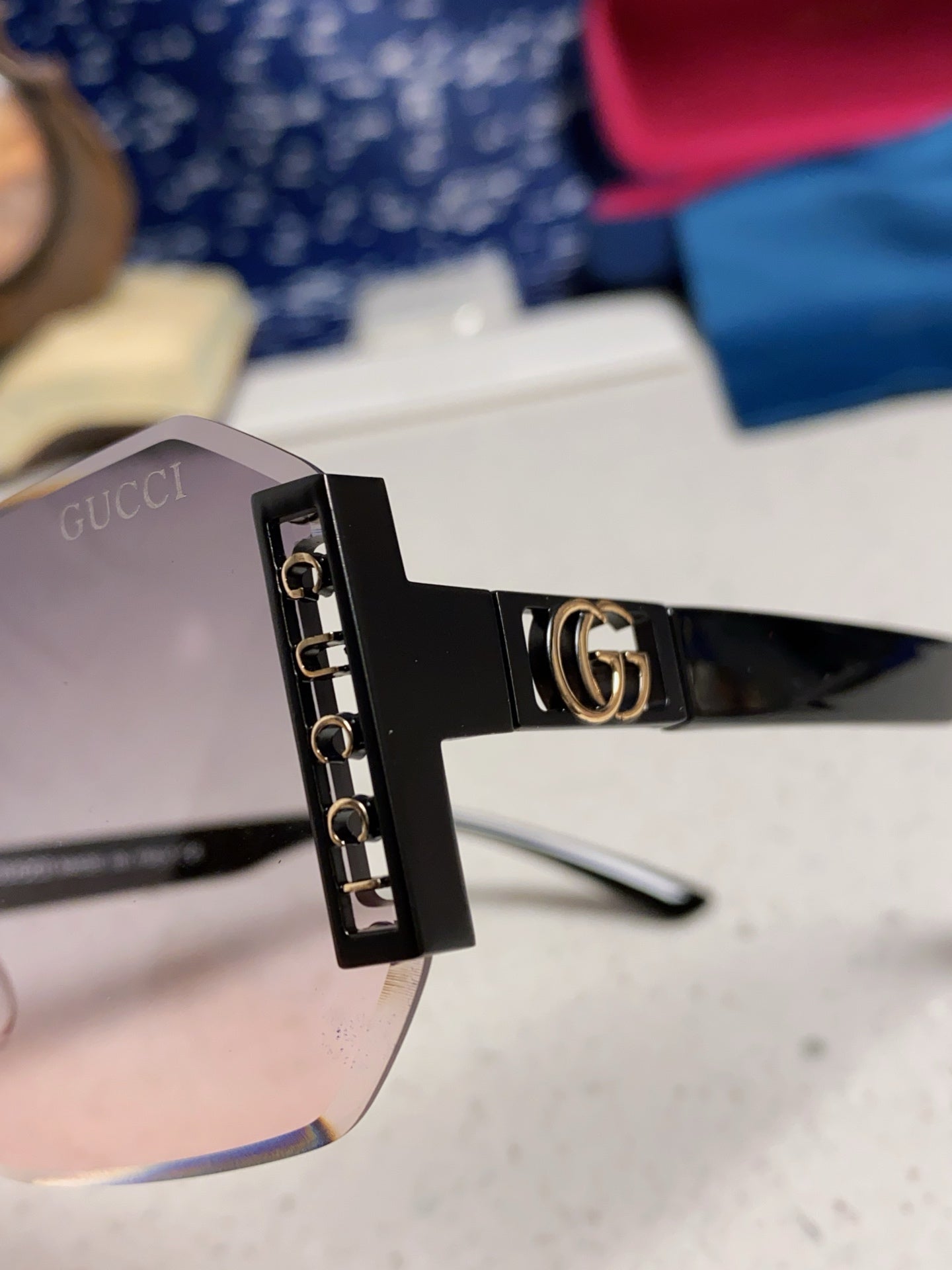 GUCCI 26S OVERSIZED SOLID FRAME IN ACETATE 420471
