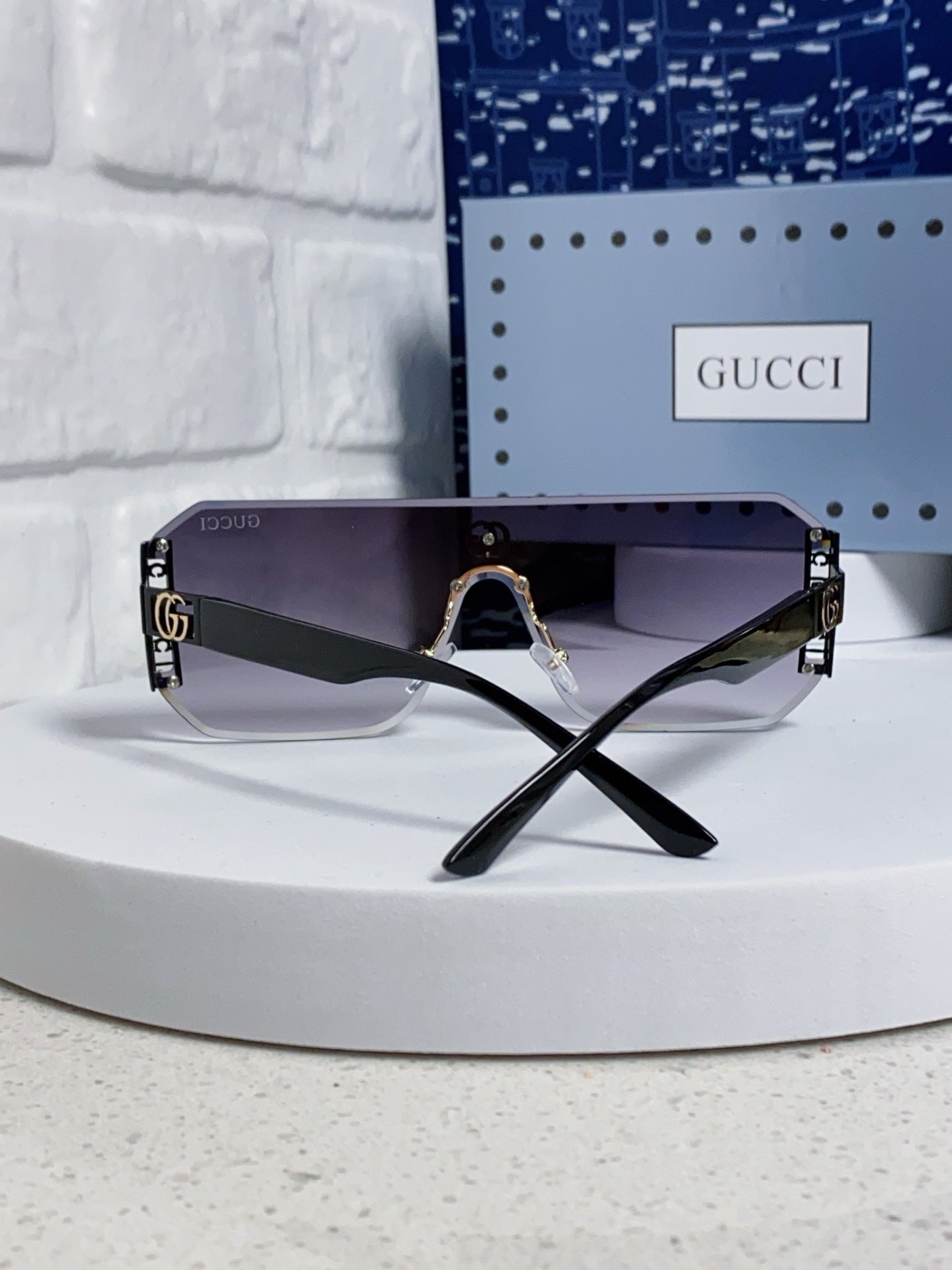 GUCCI 26S OVERSIZED SOLID FRAME IN ACETATE 420474