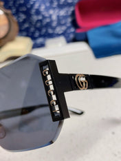 GUCCI 26S OVERSIZED SOLID FRAME IN ACETATE 420476