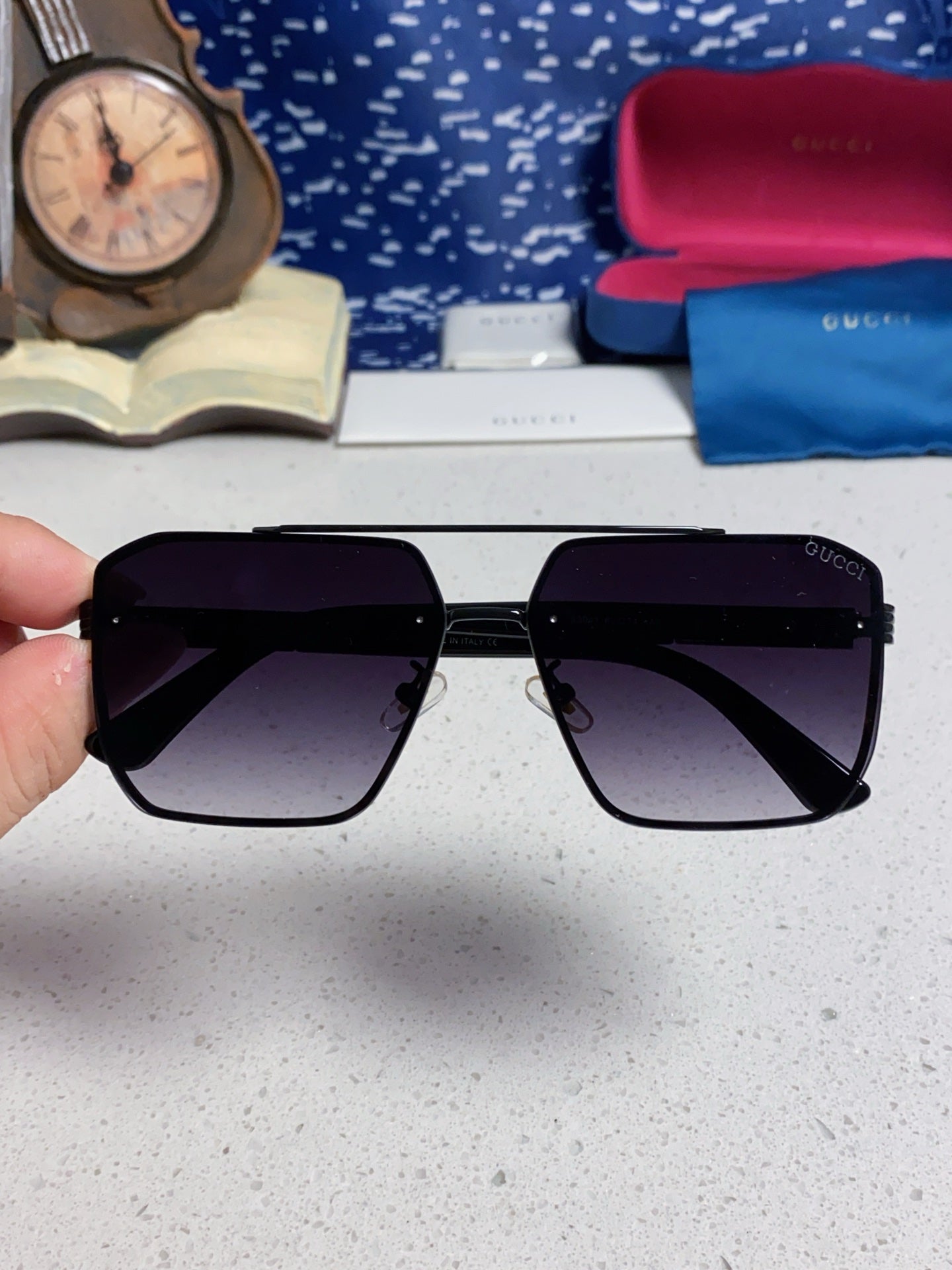 GUCCI 26S SQUARE FRAME IN METAL 420478