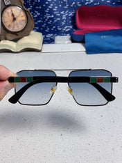 GUCCI 26S SQUARE FRAME IN METAL 420480