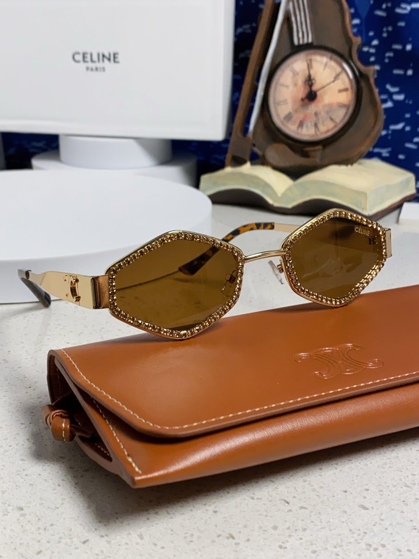 CELINE 26S OCTAGONAL FRAME IN METAL 430936