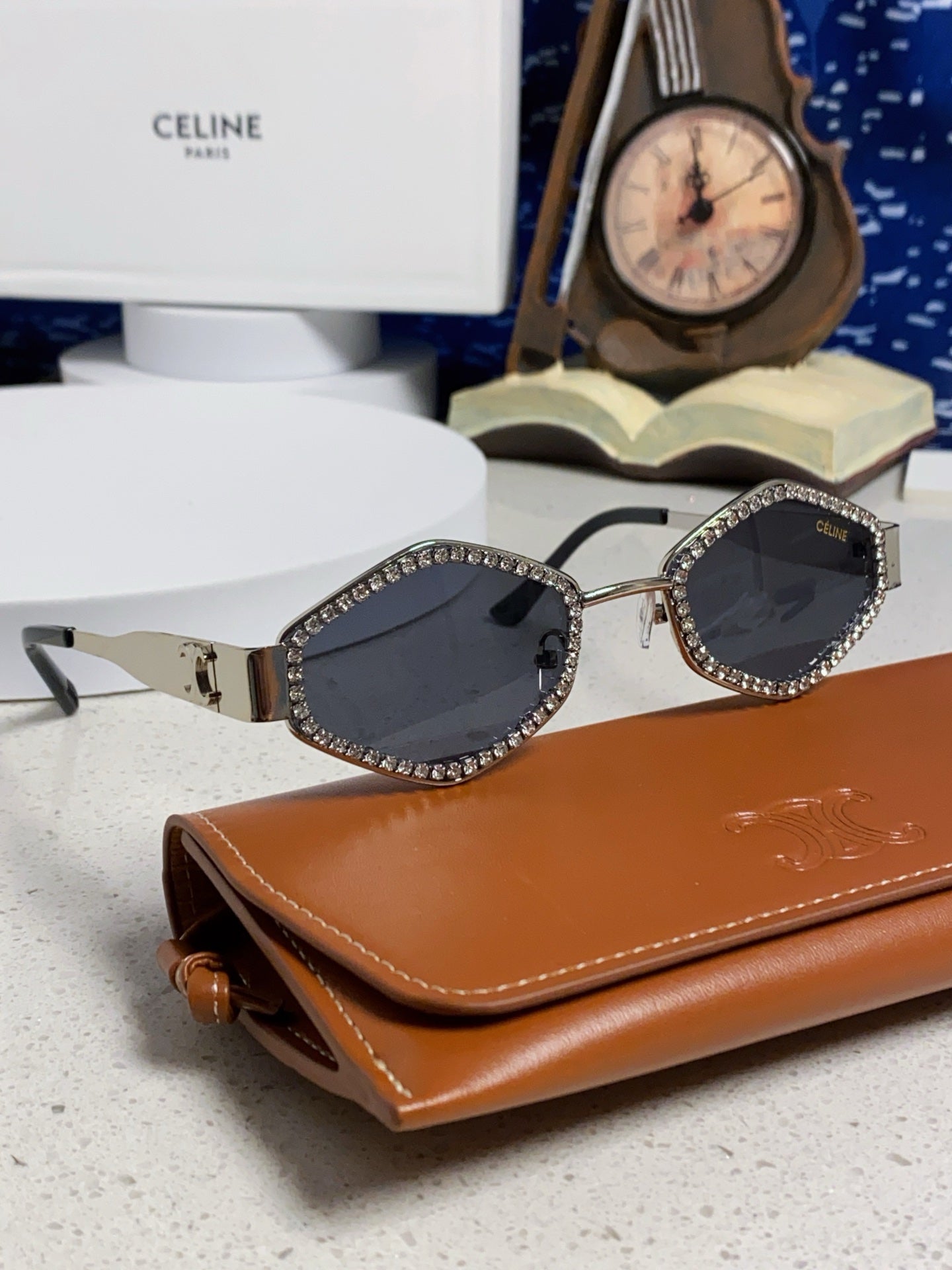 CELINE 26S OCTAGONAL FRAME IN METAL 430937