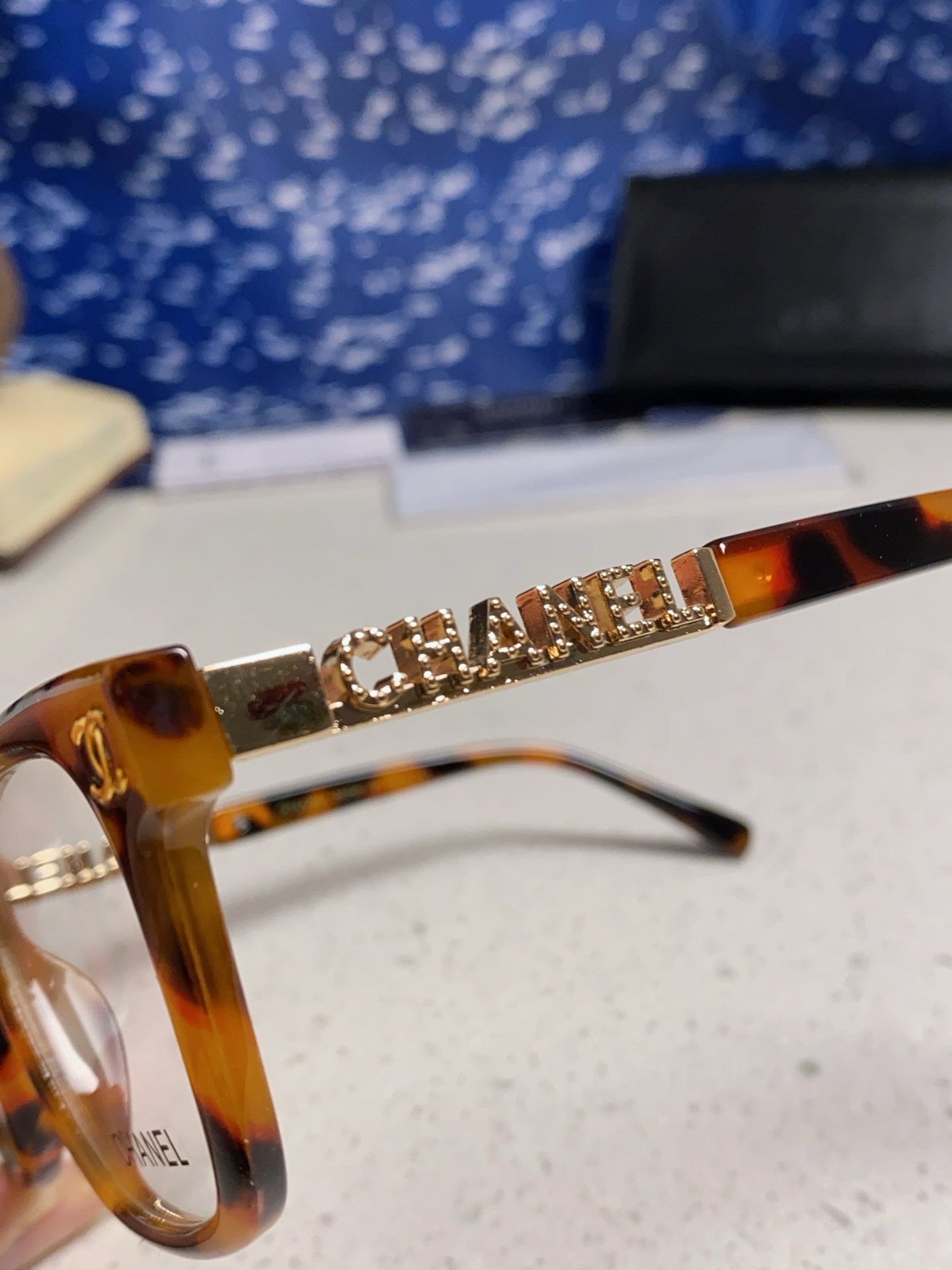 CHANEL 26S SQUARE FRAMES IN ACETATE 401709