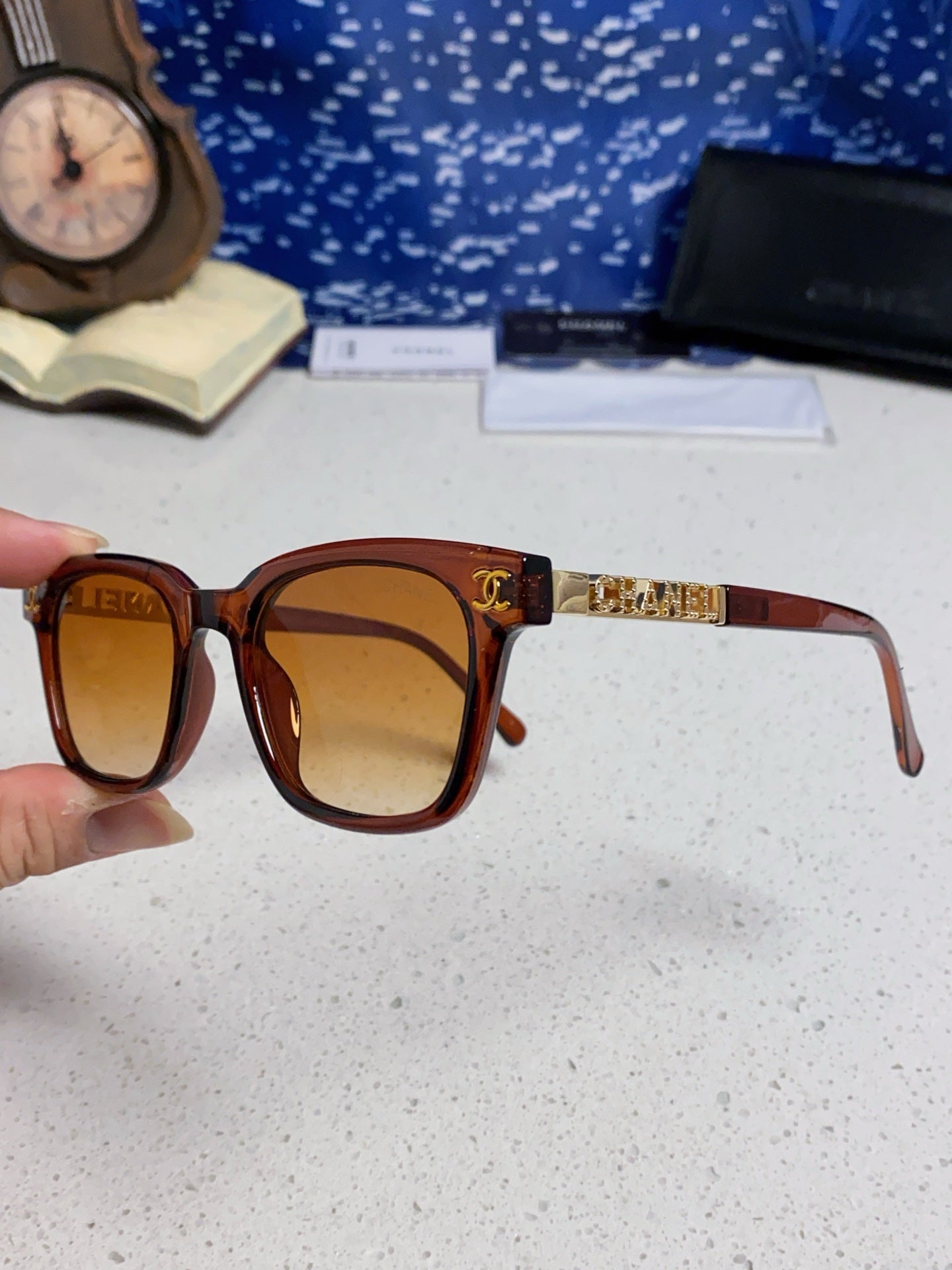CHANEL 26S SQUARE FRAMES IN ACETATE 401711