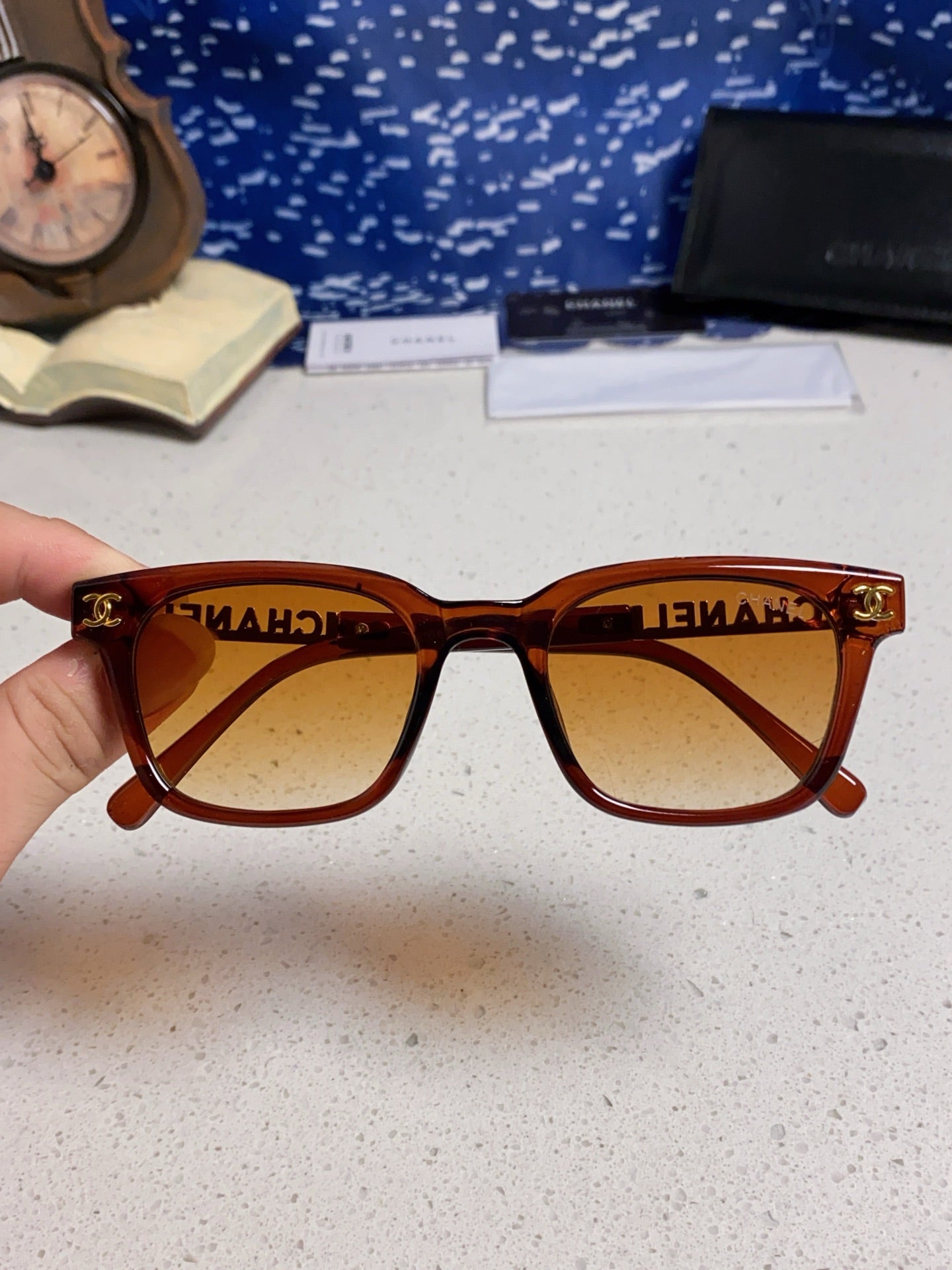 CHANEL 26S SQUARE FRAMES IN ACETATE 401711