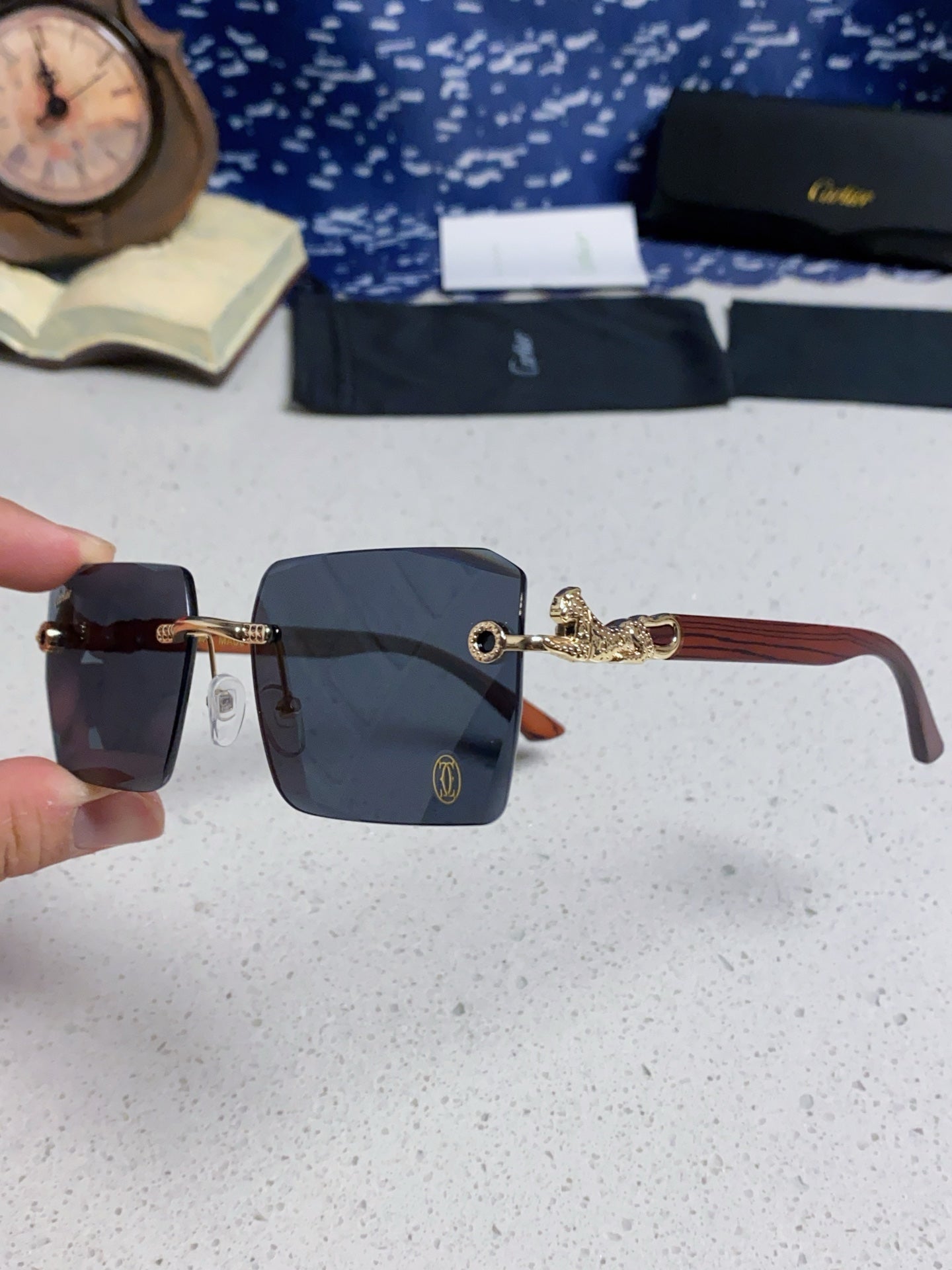 CARTIER 26S RIMLESS SQUARE FRAME IN METAL 439562