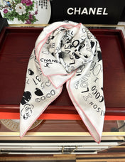 CHANEL 26S SCARF 90 IN SILK 311895
