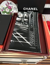 CHANEL 26S SCARF 90 IN SILK 309999