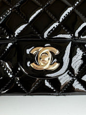 MINI FLAP BAG 20 IN BLACK GLOSSY CALFSKIN GOLD HARDWARE