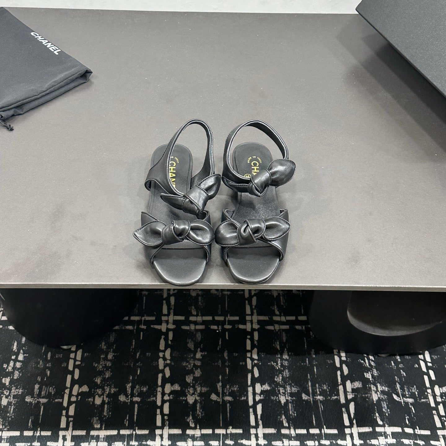CHANEL 26S BOW SANDALS IN BLACK CALFSKIN