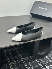 CHANEL 26S FLAT SHOES IN BLACK MIX WHITE LAMBSKIN