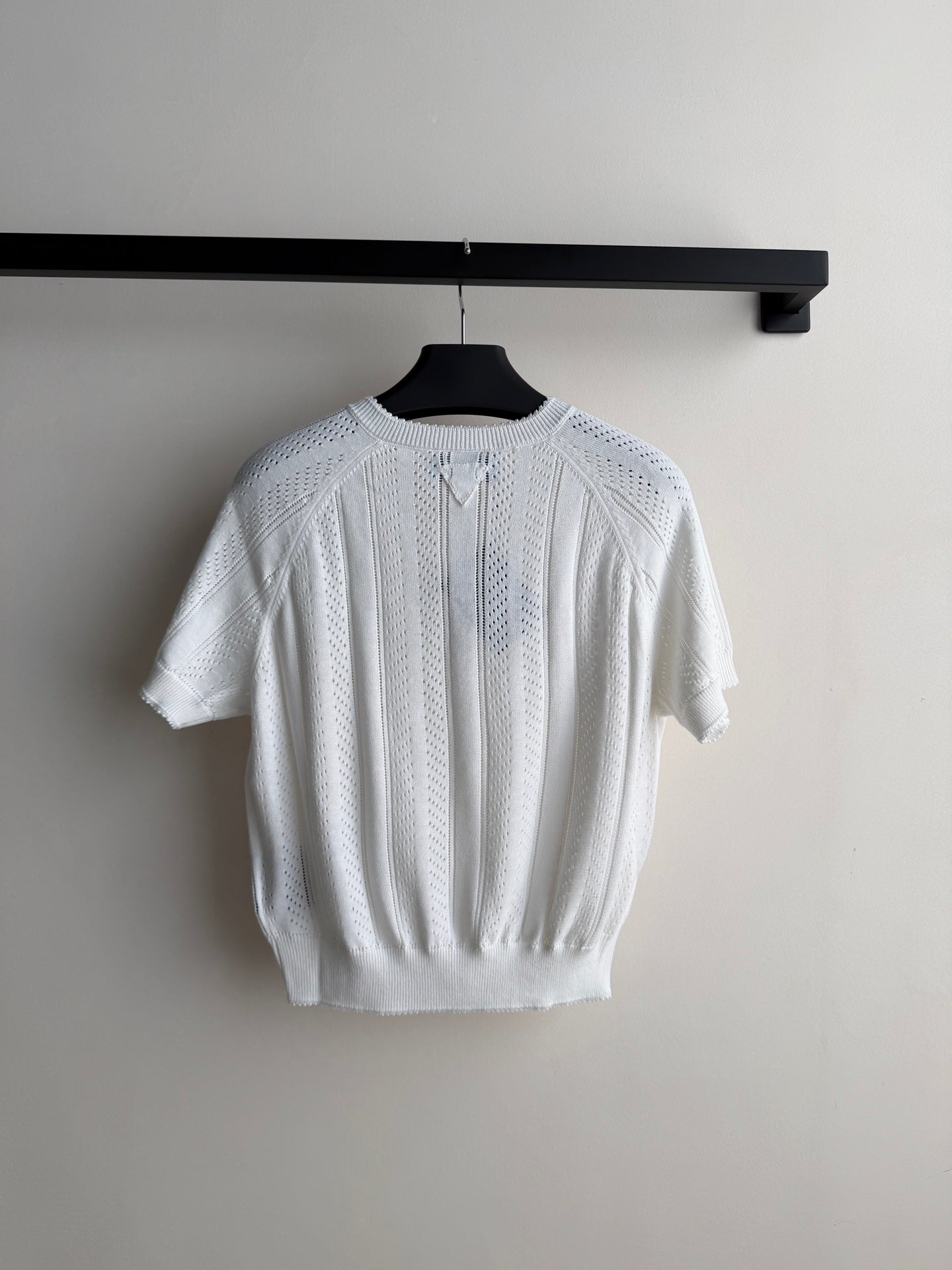 PRADA 26S SHORT-SLEEVED SWEATER STYLE 875