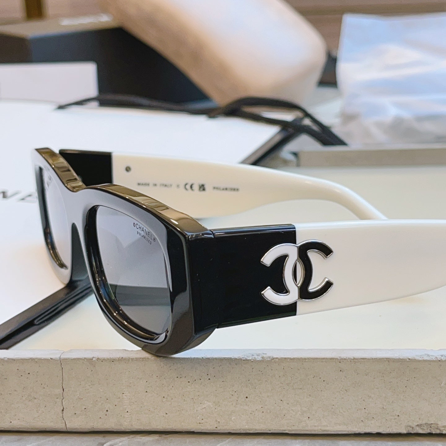 CHANEL 26S RECTANGULAR FRAMES IN ACETATE 415250