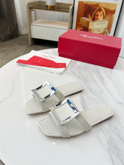 VIV' BY THE SEA MULES IN WHITE CALFSKIN SILVER BUCKLE
