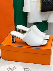 ICONIQUE 60 SANDAL IN WHITE CALFSKIN