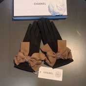 GLOVES IN BLACK WOOL 456327