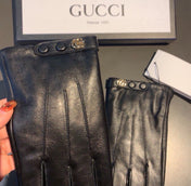 GLOVES WITH DOUBLE BUTTONS IN BLACK LAMBSKIN AND FLEECE LINING 465013
