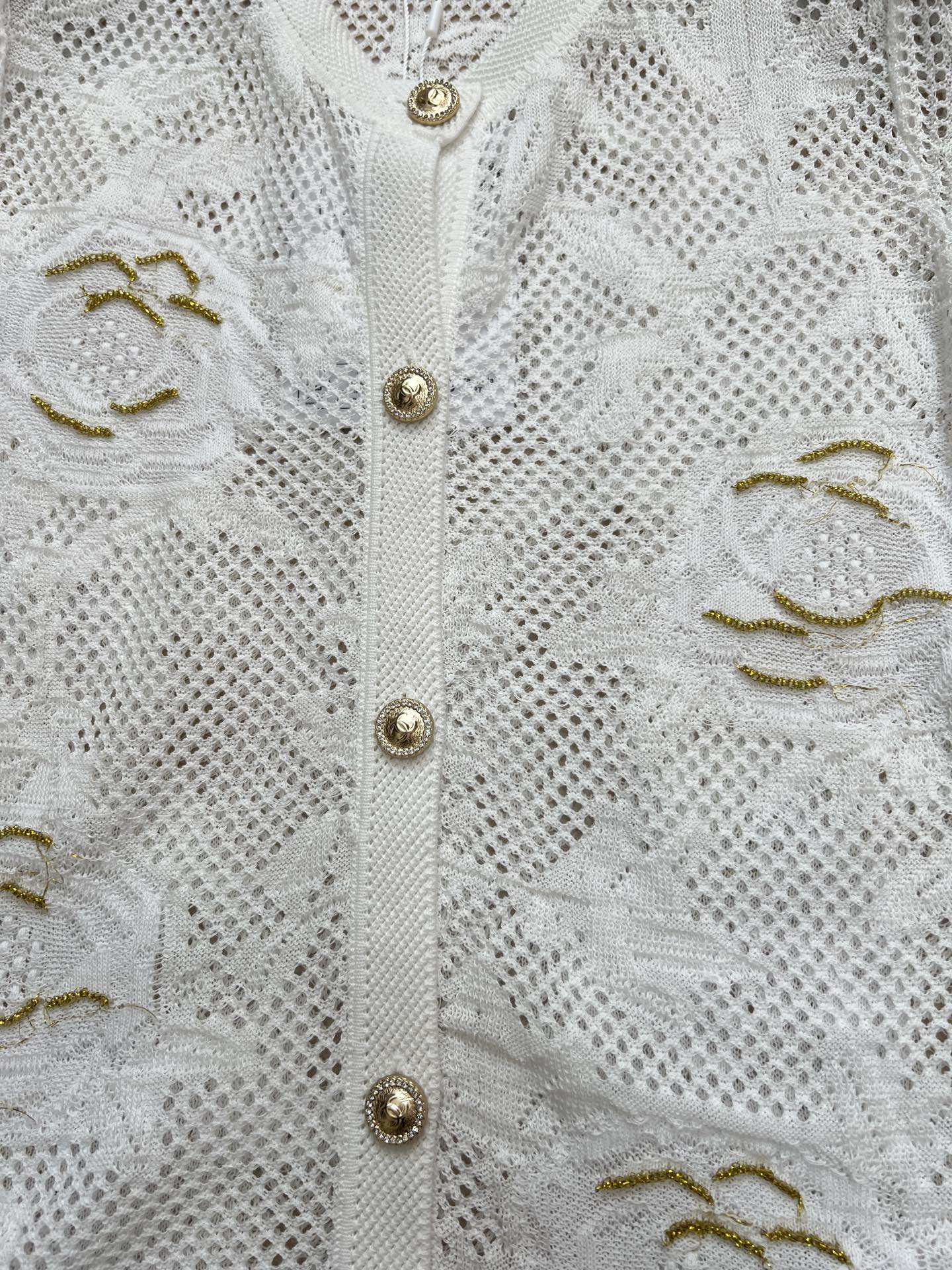 CHANEL 26S BUTTON-UP SHORT-SLEEVE KNIT TOP STYLE 1159