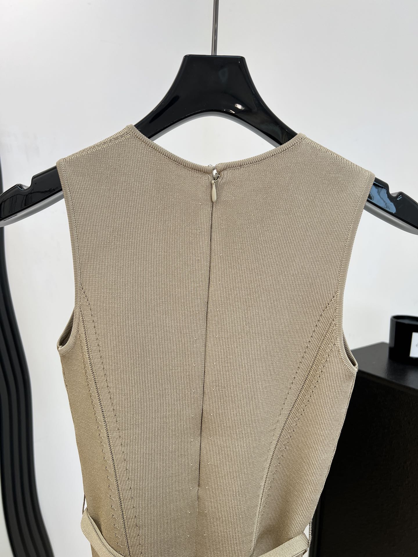 RALPH LAUREN 26S SLEEVELESS KNIT TOP 354