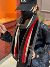 GUCCI 25S SCARF 180 IN CASHMERE 730567