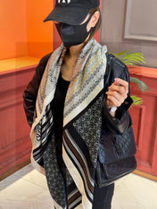 LOEWE 25S SCARF 140 IN CASHMERE SILK 738548