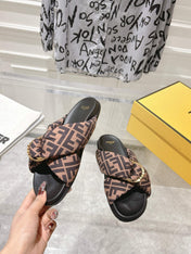 FF KNOT SLIDE SANDALS IN BROWN FABRIC