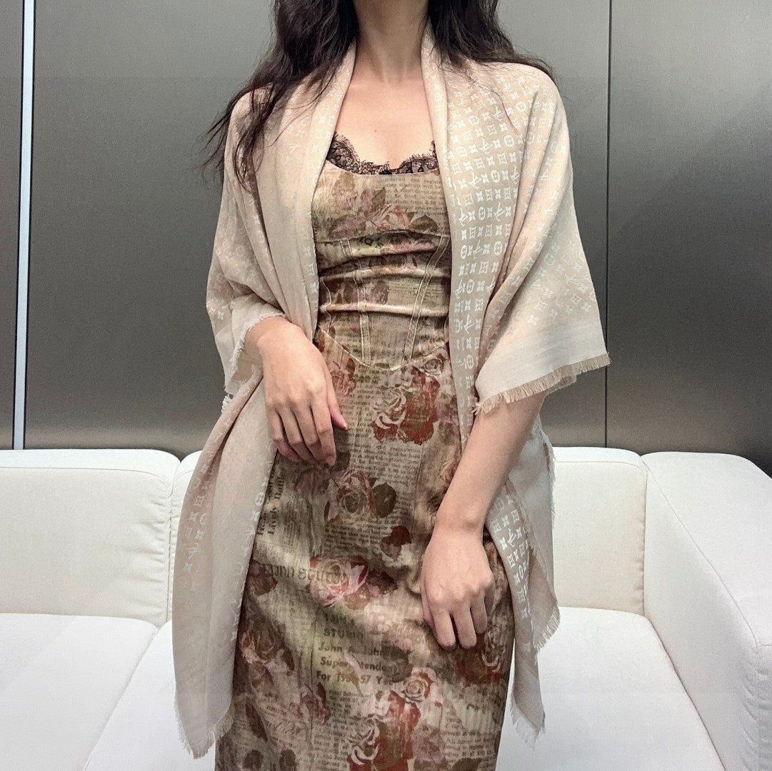 LV 26S SCARF 120 IN CASHMERE 320783
